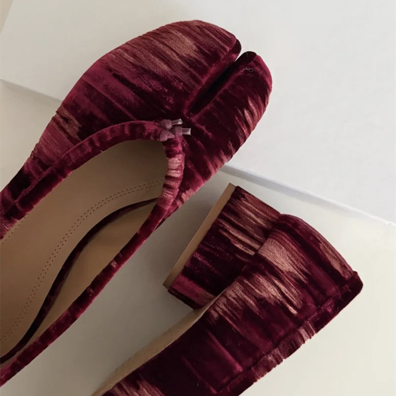 Fashion Pleated Designer Flann - Vintage Fashion Designers 评论和价格