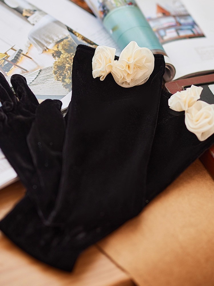 Women's Elegant Black Flower L - Vintage Fashion Photographers 评论和价格